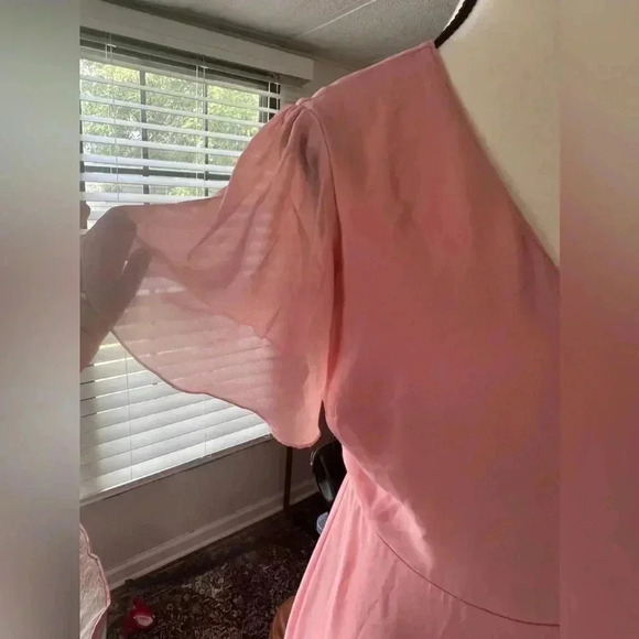 Show Me Your‎ MuMu Noelle Flutter Dress Sz Small - Picture 8 of 16